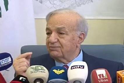 ميشال المر يقترح مشروعاً للنفايات بكلفة 25$ للطن