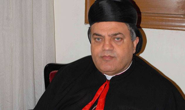 هذه هي خلفيات قرار البابا فرنسيس بعزل المطران نصار...