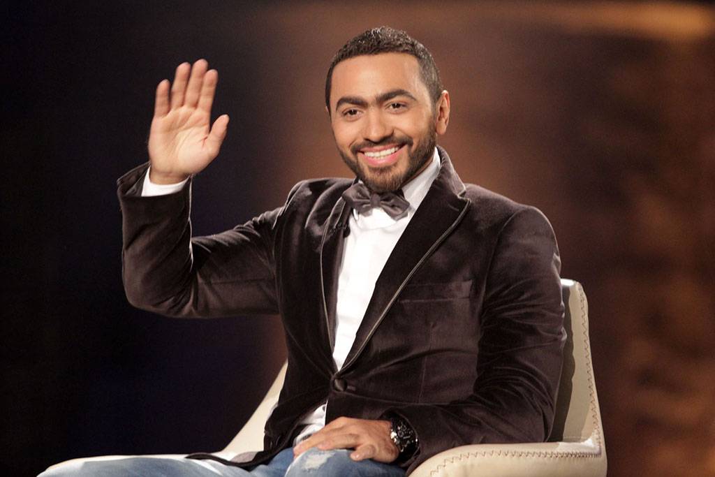 فيديو ضاحك: لن تصدق كيف أتقن تامر حسني تقليد هؤلاء الفنانين