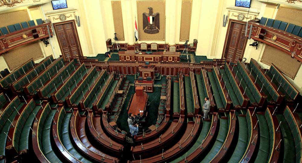نائب مصري: سأكسر قدم السفير الإسرائيلي إذا دخل مقر البرلمان