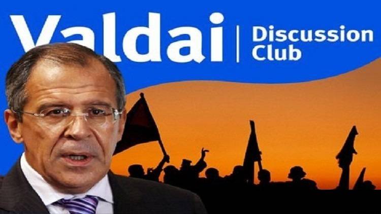 هل تنجح موسكو في إعادة علاقات القاهرة وطهران؟