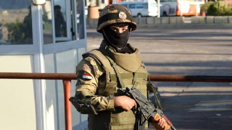 مقتل ضابط مصري في هجوم تبناه تنظيم 