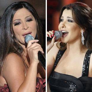 بالصورة: نانسي عجرم تغني مع إليسا في عيد ميلاد زوجة إيلي صعب