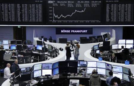 أسهم أوروبا تصعد لأعلى مستوى في شهر بدعم من مجموعة بورصة لندن