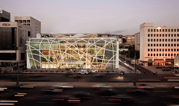 ماذا حصل في Le Mall الضبية مساء السبت؟!
