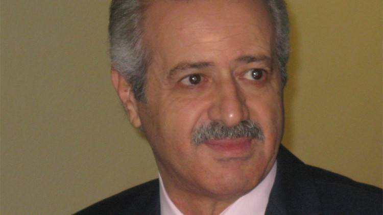 اول رائد فضاء سوري لاجئ
