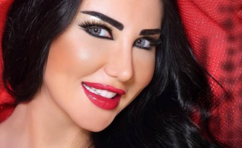 بالصورة- ما الذي شوّه وجه جيني إسبر بالكامل؟!