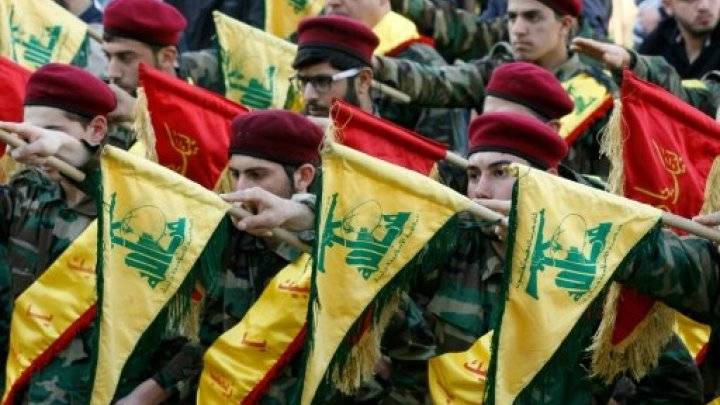 نقابتان تونسيتان تدعوان الحكومة إلى التراجع عن تصنيف حزب الله "بالإرهابي"