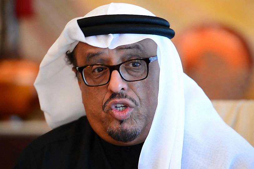 ضاحي خلفان: “انتبهوا يا عرب.. وضع اليد مع الإخوان كوضع اليد مع الشيطان”