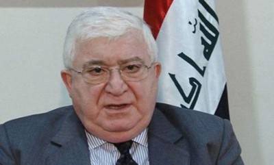 الرئيس العراقي يصل القاهرة للقاء السيسي