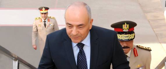 تفاصيل القبض على قريب رئيس أركان الجيش المصري بتهمة اغتيال النائب العام