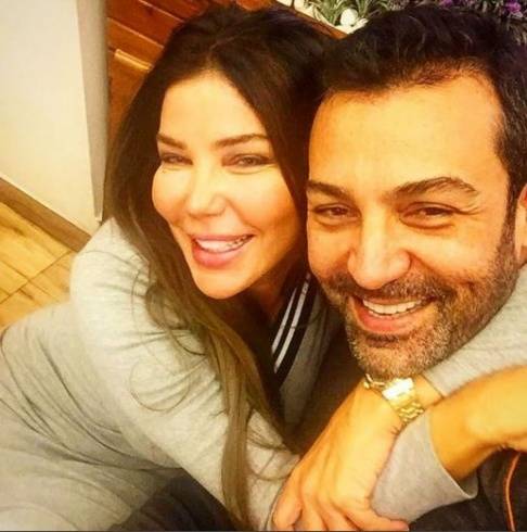مي حريري تقع بغرام النجم التركي الاسمر وتعرض عليه 50 الف دولار