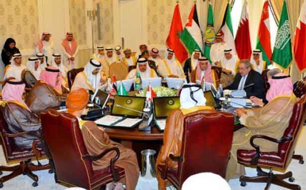 وزراء خارجية التعاون الخليجي
يؤكدون على اعتبار حزب الله إرهابياً
رعد : إسرائيل وحدها رحبت بالقرار