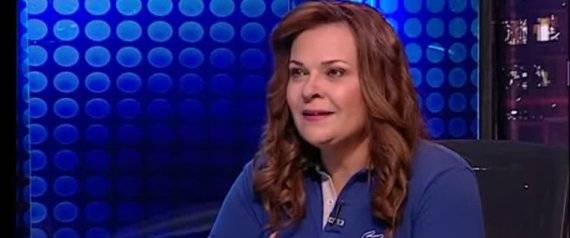 بالفيديو- هذا ما حصل مع المذيعة المصرية التي شتمت السيسي