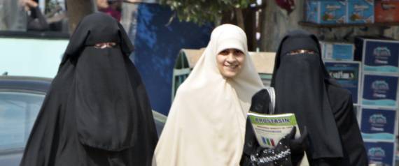 النقاب.. يهودي أم إسلامي؟ البرلمان المصري يبحث "أصل النقاب" بهدف حظره