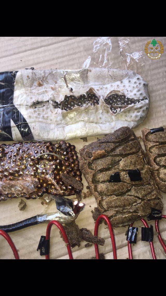 بالصورة : الحزام الناسف الذي ضبطه الجيش في منطقة سعدنايل البقاع