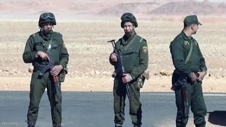 الجزائر تعلن مقتل 3 مسلحين في عملية للجيش جنوب شرق البلاد