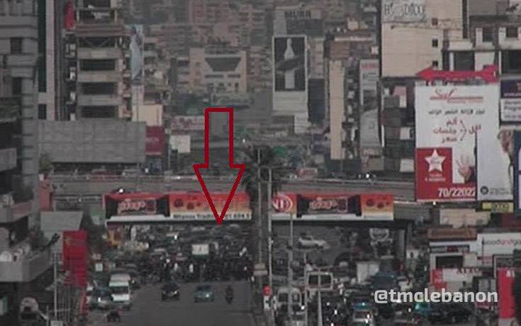 قطع الطريق على بولفار سن الفيل الصالومي من قبل جمهور نادي النجمة الرياضي احتجاجا على منعهم من حضور المباراة  (التحكم المروري)