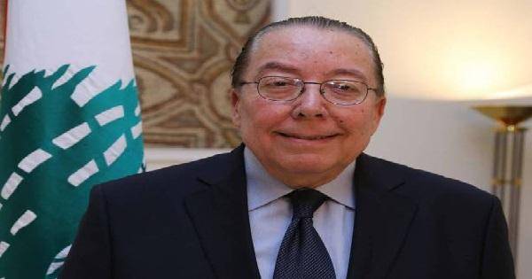 محمد المشنوق لباسيل: معالجة أزمة النفايات لا تقتصر على وزير..