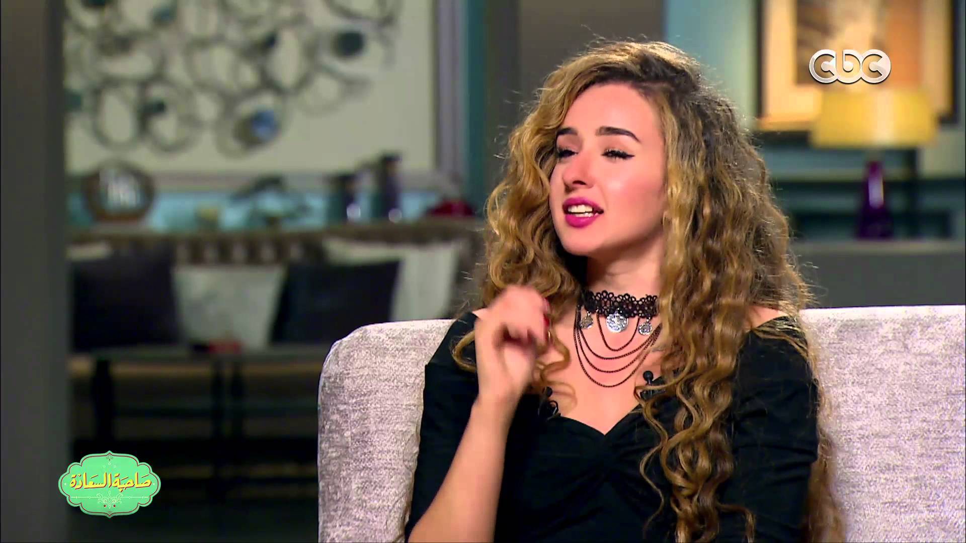“فيديو”: هذه هي الممثلة التي صفعها تامر حسني 3 مرات