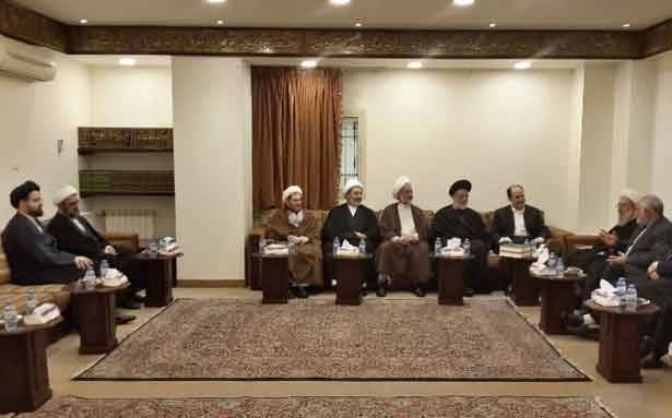عضو مجلس الخبراء الايراني
زار ممثل السيستاني ومارون الراس