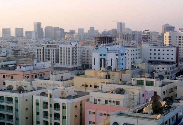 "الساعات المقبلة ستشهد ترحيل المزيد من اللبنانيين في الخليج"