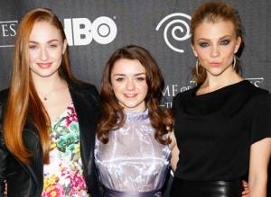 بالفيديو.. عائلات Games of Thrones المتصارعة تتحد في دعم اللاجئين السوريين
