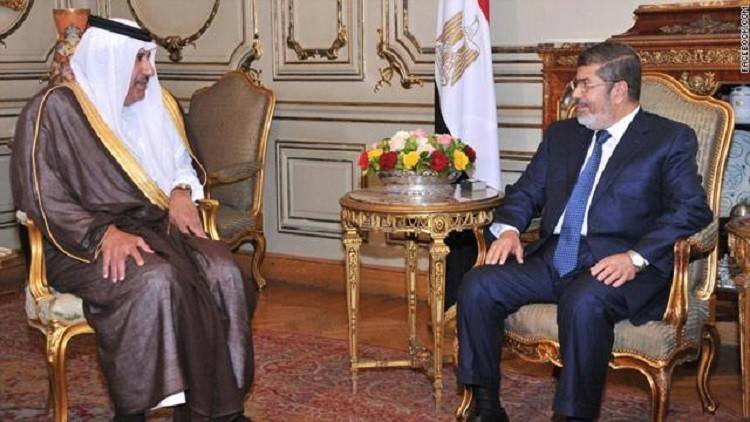 دفاع مرسي يطلب توجيه اتهام لوزير خارجية قطر في قضية "التخابر"