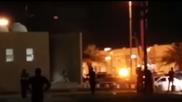 السعودية.. استنفار أمني إثر بلاغ عن شخص يرتدي حزاما ناسفا (فيديو)
