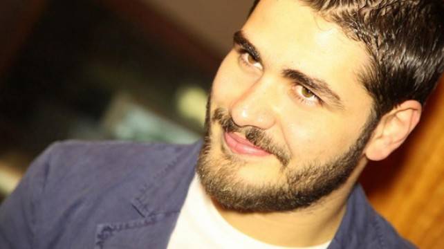 بالصور- النجم السوري محمد المجذوب يعلن خطوبته رسمياً من فتاة لبنانية