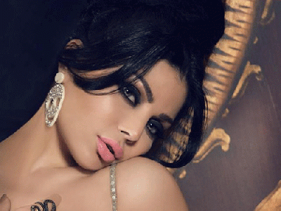بالصور: تعرفوا على شقيقات هيفاء وهبي المثيرات!