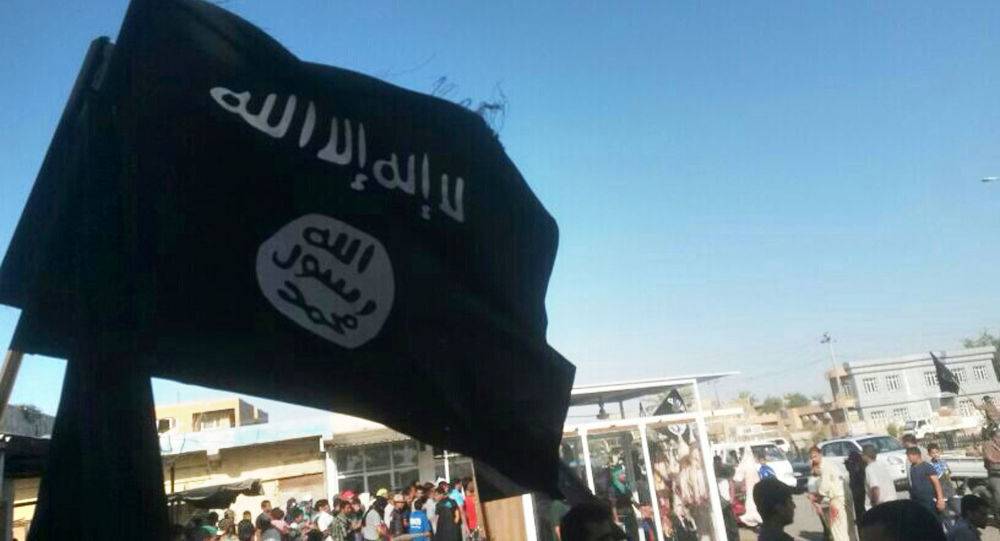 داعش يمنع الاقتراب من دروعه الطبيعية