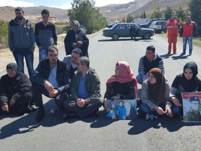 أهالي العسكريين: نسعى لدفع عجلة التفاوض
