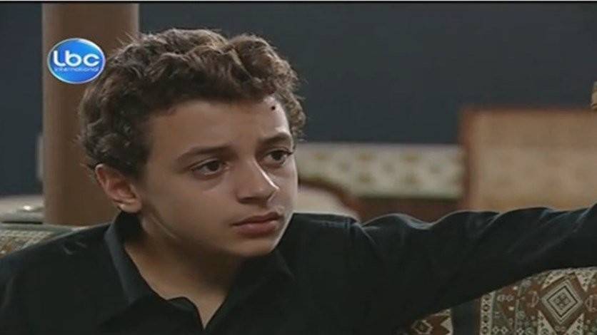 بعد 16 عاماً.. هكذا أصبح طفل "من أحلى بيوت راس بيروت"!