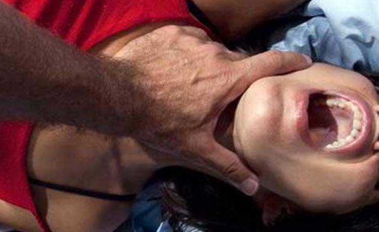 إغتُصبت بوحشيّة.. حاولت الإنتحار 4 مرّات و..