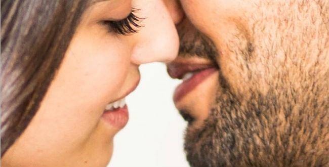 لماذا نُغمض عيوننا أثناء التقبيل؟