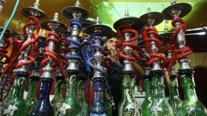 المغرب: برلمانيون إسلاميون يقترحون مشروع قانون لمنع استهلاك والإتجار بالنرجيلة