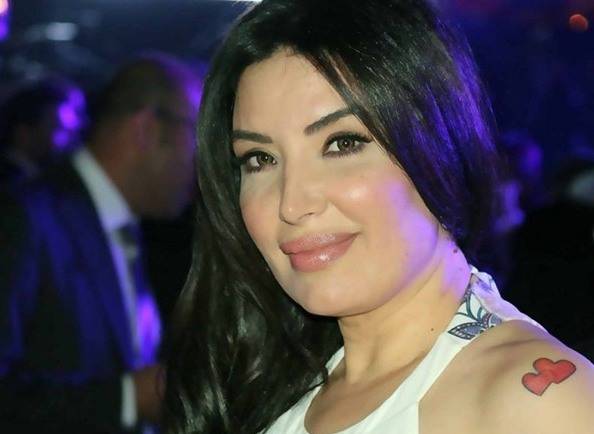 بالفيديو: الفنّانة عبير صبري تكشف أغرب “معاكسة” تعرّضت لها