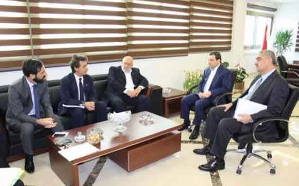 طلب إقفال أفران ومحلّ فروج في «المينا»
أبو فاعور بحث التعاون مع كابروني