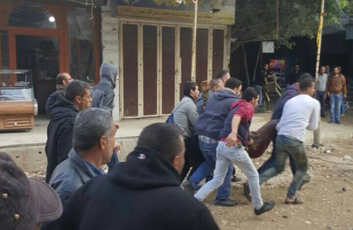 بالصور: توتر شديد في عين الحلوة بعد اغتيال عنصر من "فتح"!