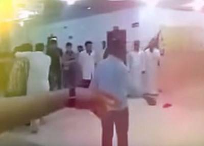بالفيديو.. معركة في مستشفى بسبب اسم المولود!