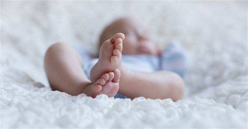 خادمة تنجب من إبن الـ16 عاماً!.. ماذا فعل الاب؟