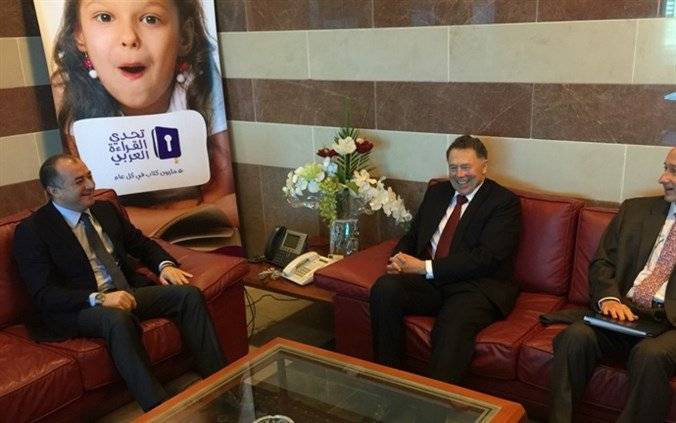 بو صعب تابع مع جونز خطة الوزارة لتعليم النازحين