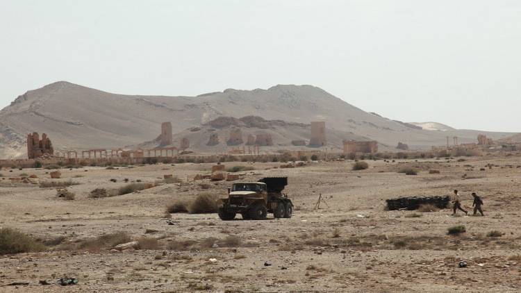 الجيش السوري يتقدم في محيط القريتين