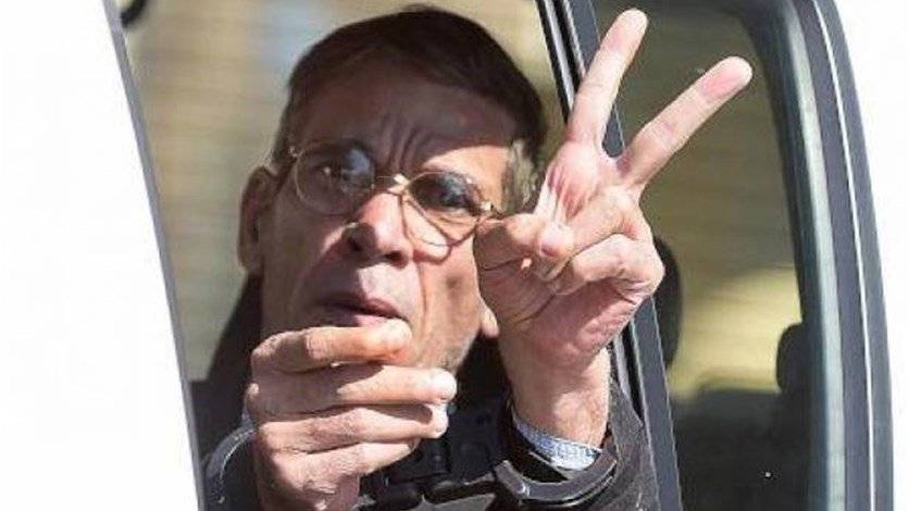 ماذا حلّ بخاطف الطائرة المصرية؟