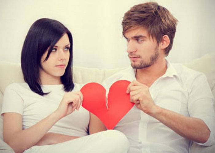9 علامات تدلّ على أن الوقت قد حان للانفصال عن الحبيب