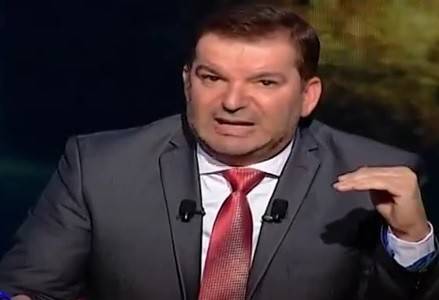 بالفيديو: طوني خليفة يهاجم عادل كرم على خلفية أحلام