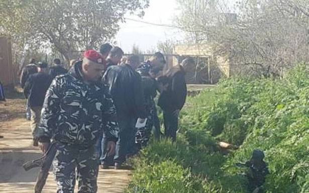 شاب ثلاثيني جثة
في سهل تعلبايا