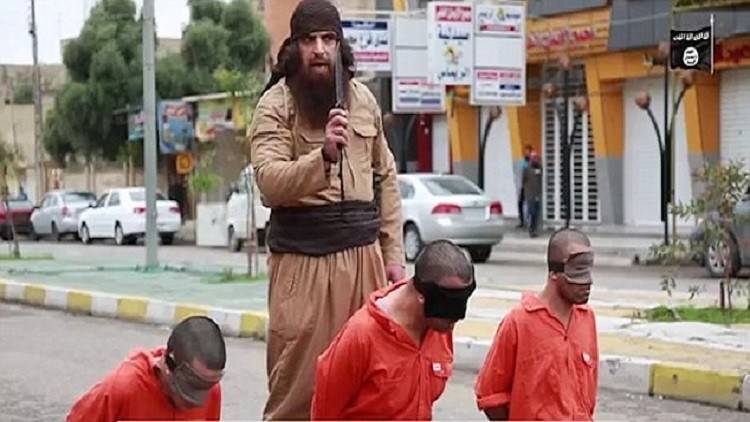 "بلدوزر داعش" يكشر عن أنيابه! (صور)