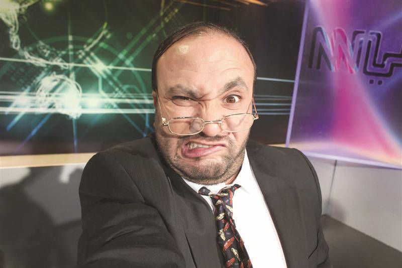 أبو طلال يقصف جبهة أحلام!